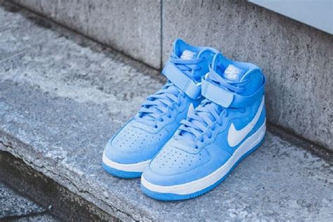 Air Force 1 High Retro QS 'University Blue' 